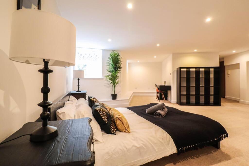 Camber Hill - Long Stay Offer لندن المظهر الخارجي الصورة